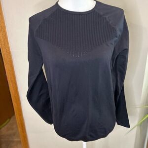 Fabletics Black Sync Seamless Long Sleeve Top Large Breathable Athletic Workout